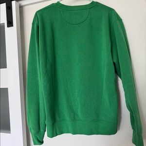 Women’s North Dakota crewneck sweatshirt. Size M. North Dakota white lettering